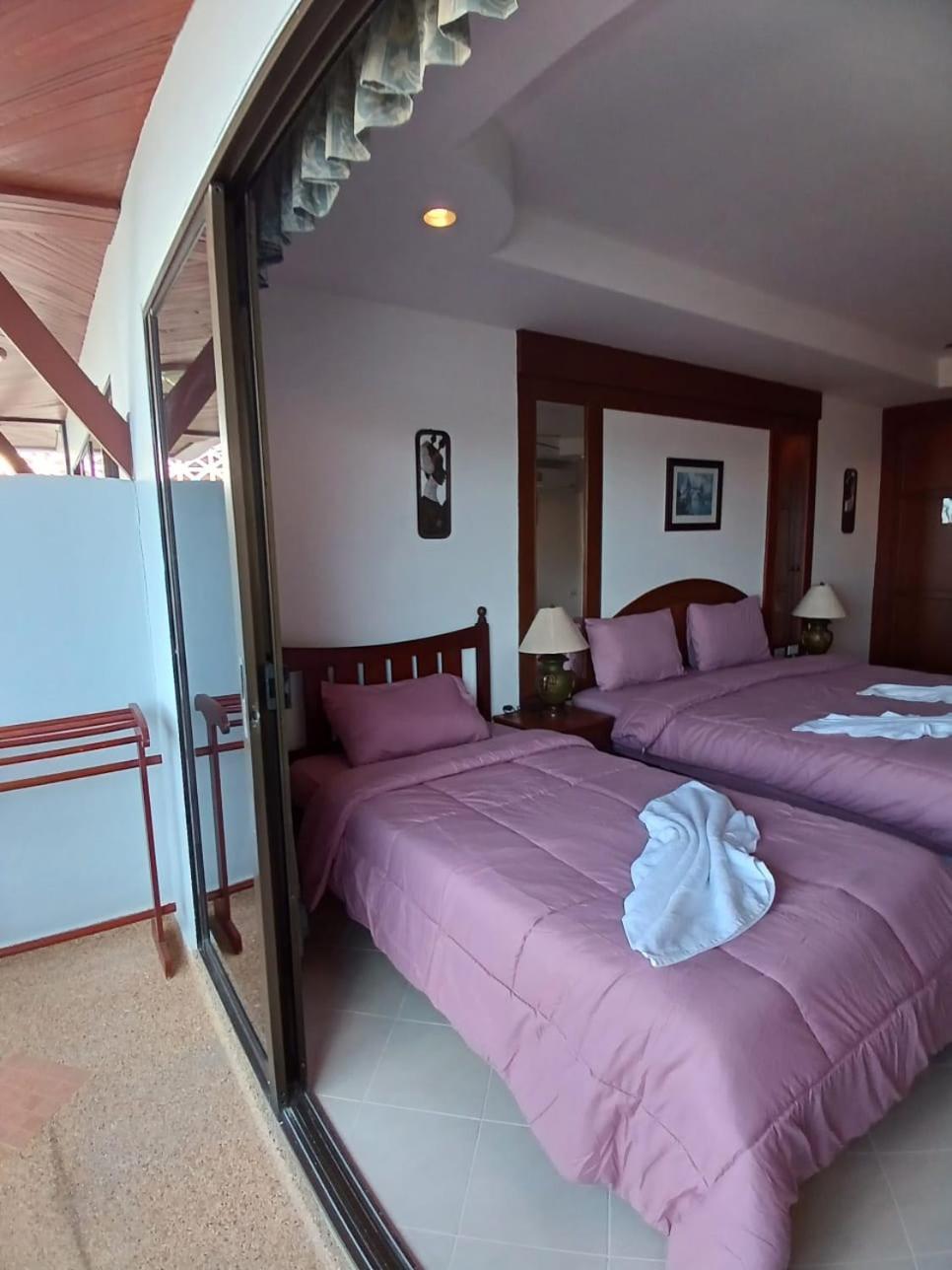 Aksarai Hotel Patong
