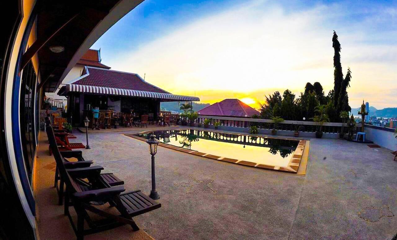 Hotel Aksarai Patong