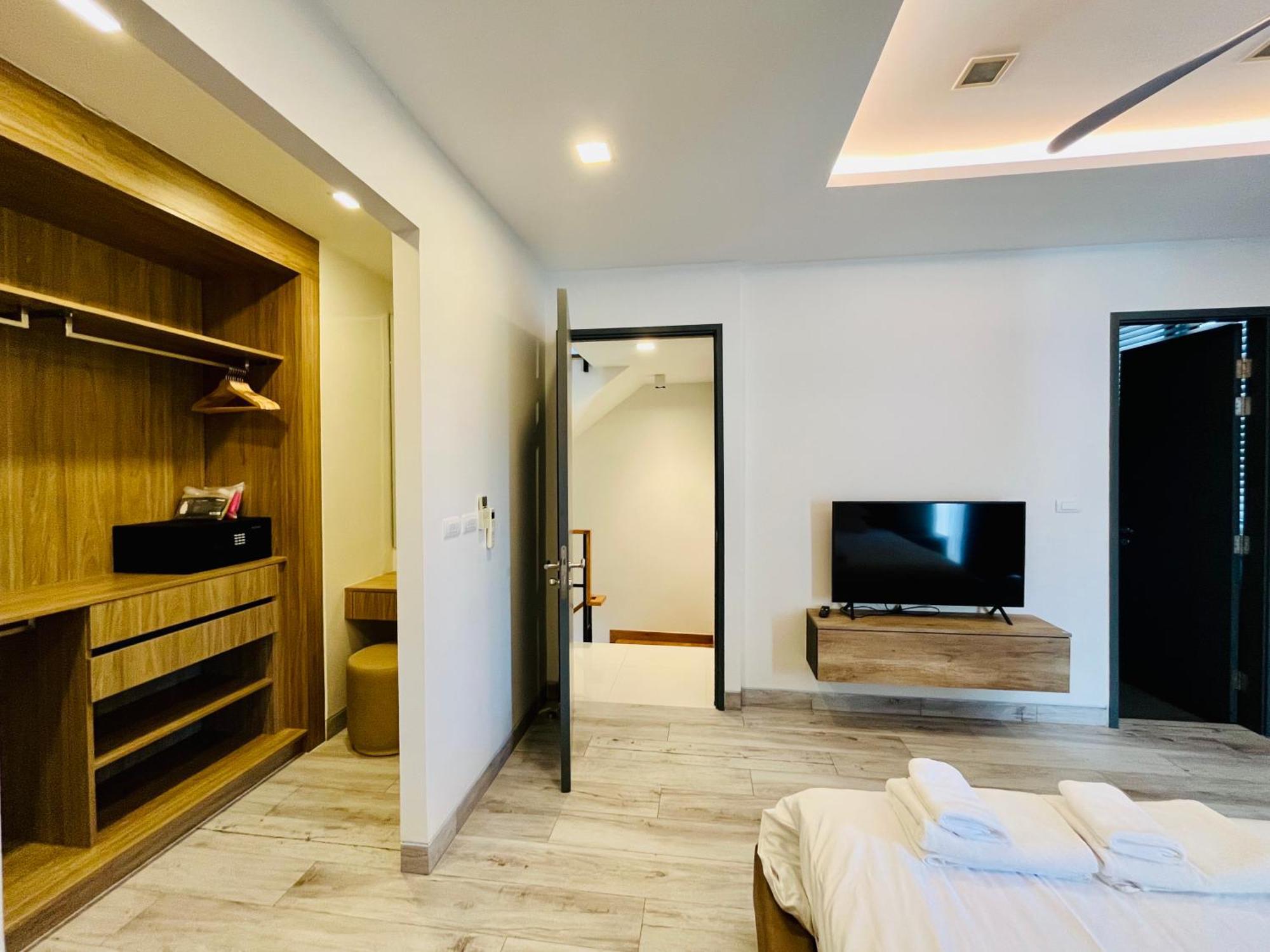Townhouse 3 Bdr Bangtao Laguna #2-48 Villa Phuket