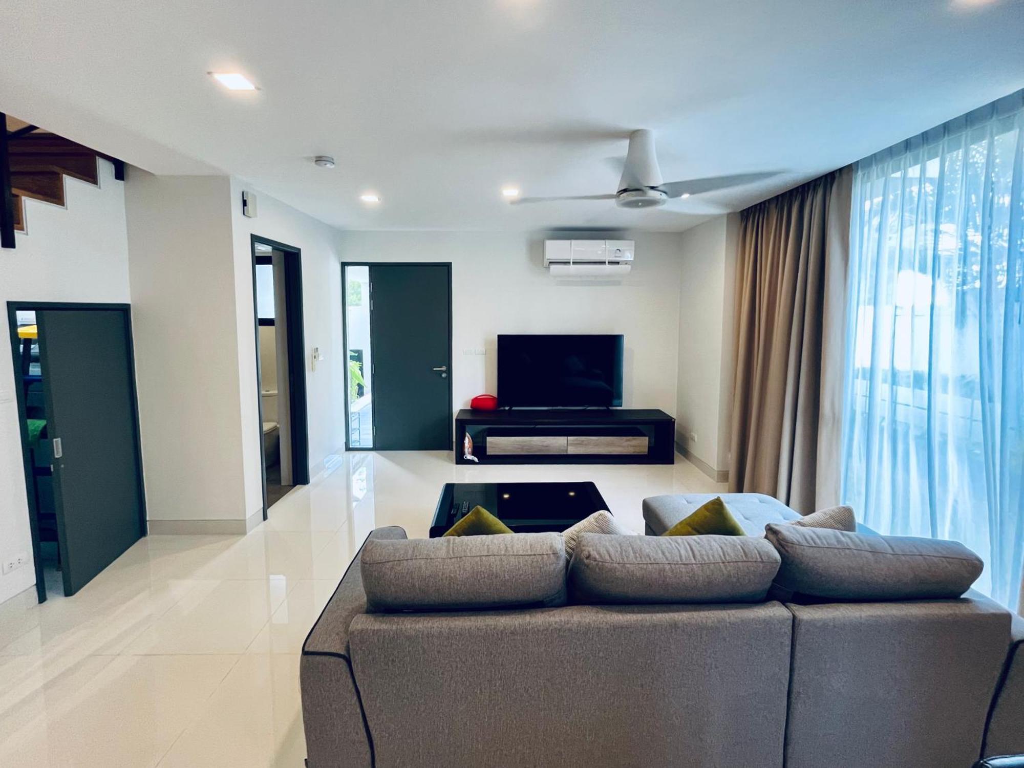 Villa Townhouse 3 Bdr Bangtao Laguna #2-48 *
