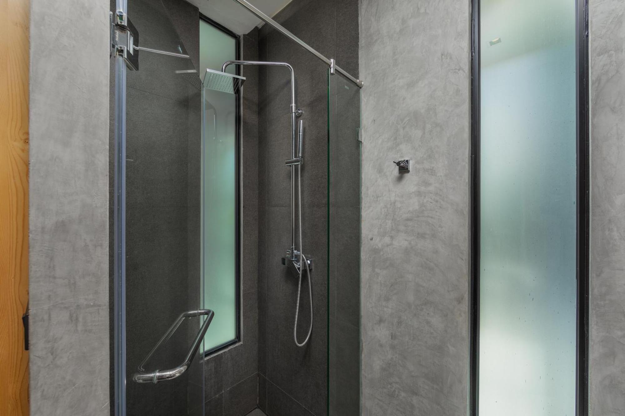 Modern At Relife 2 Min To Nai Harn Apartment *
