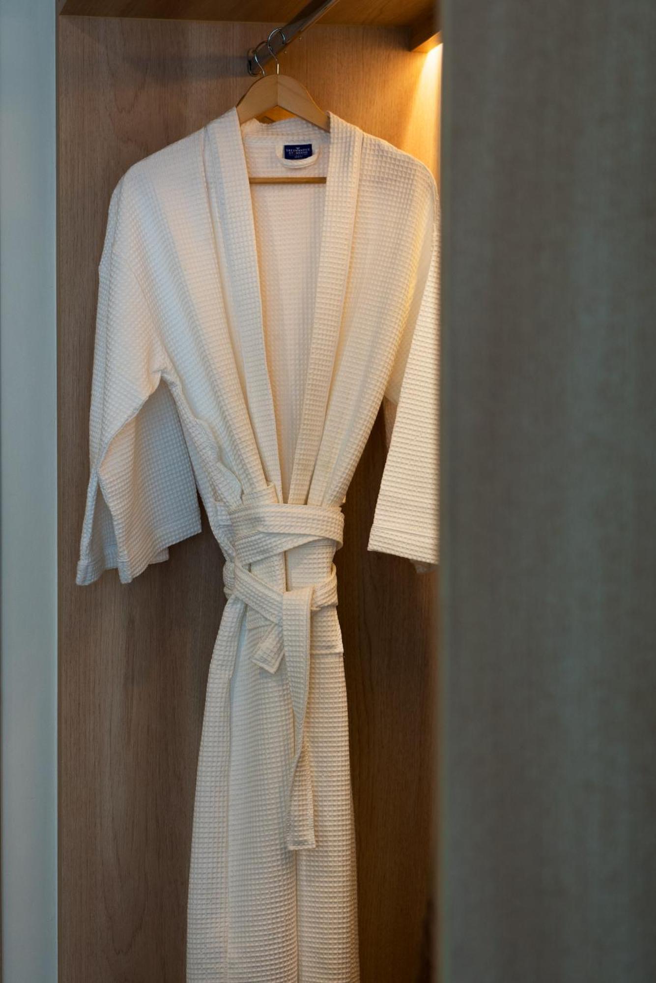 Niranapa Boutique 4* Kata Beach (Phuket)