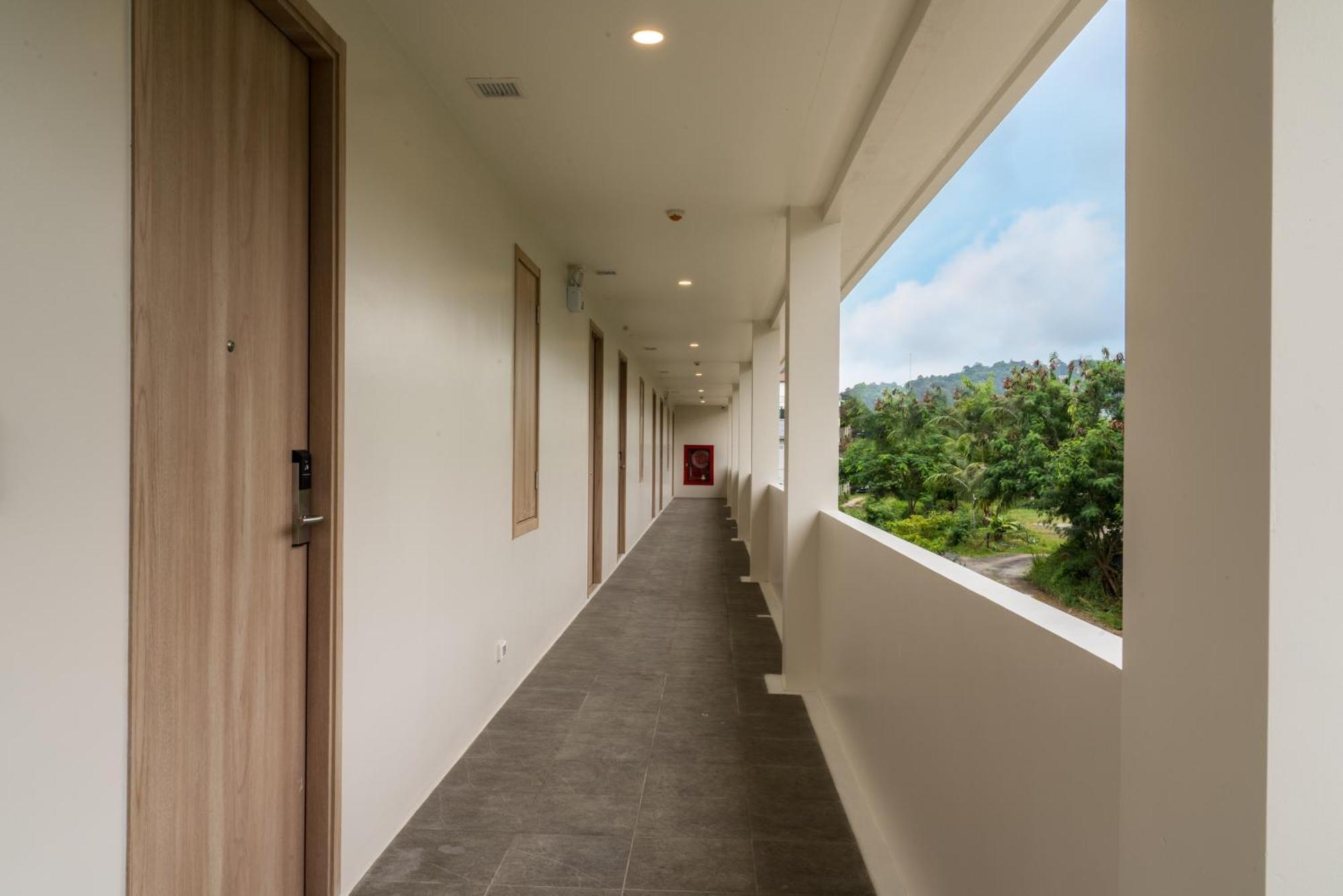 Resort Niranapa Boutique