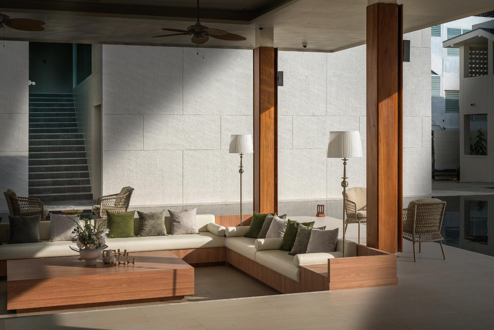 Niranapa Boutique