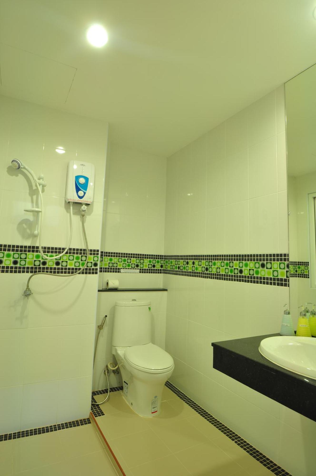 Harbor & Service Patong