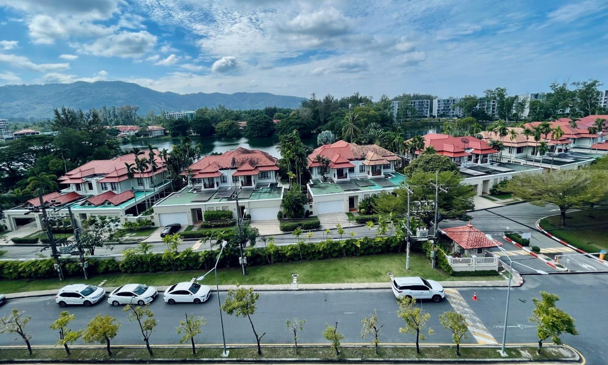 Laguna Skypark Apartment Phuket