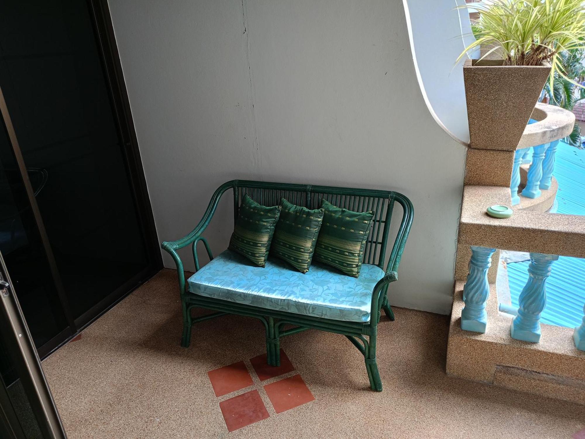 Aparthotel Sunbeach Mansion Patong