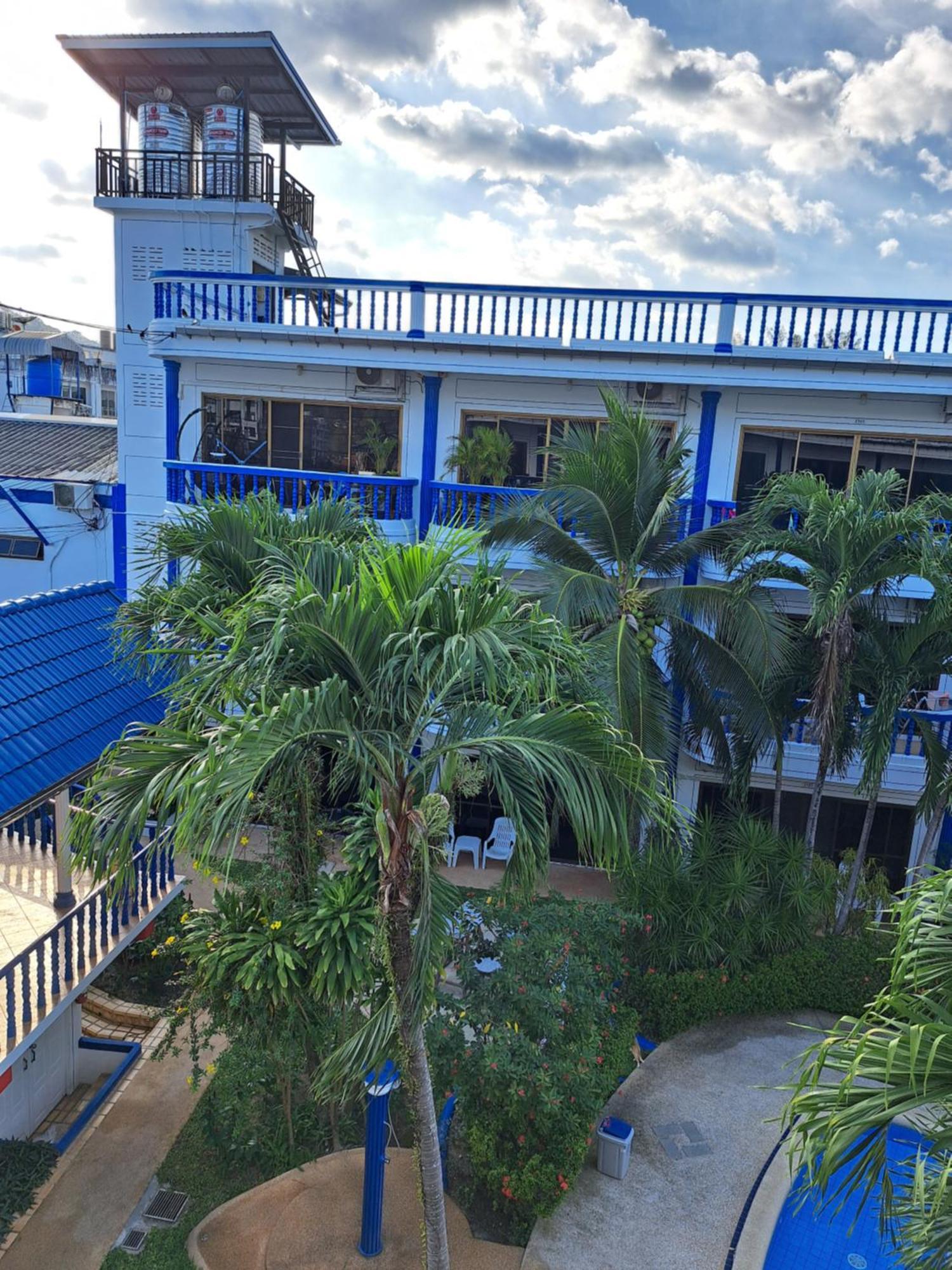 Apartment Homely With Pool Near The In Phuket *