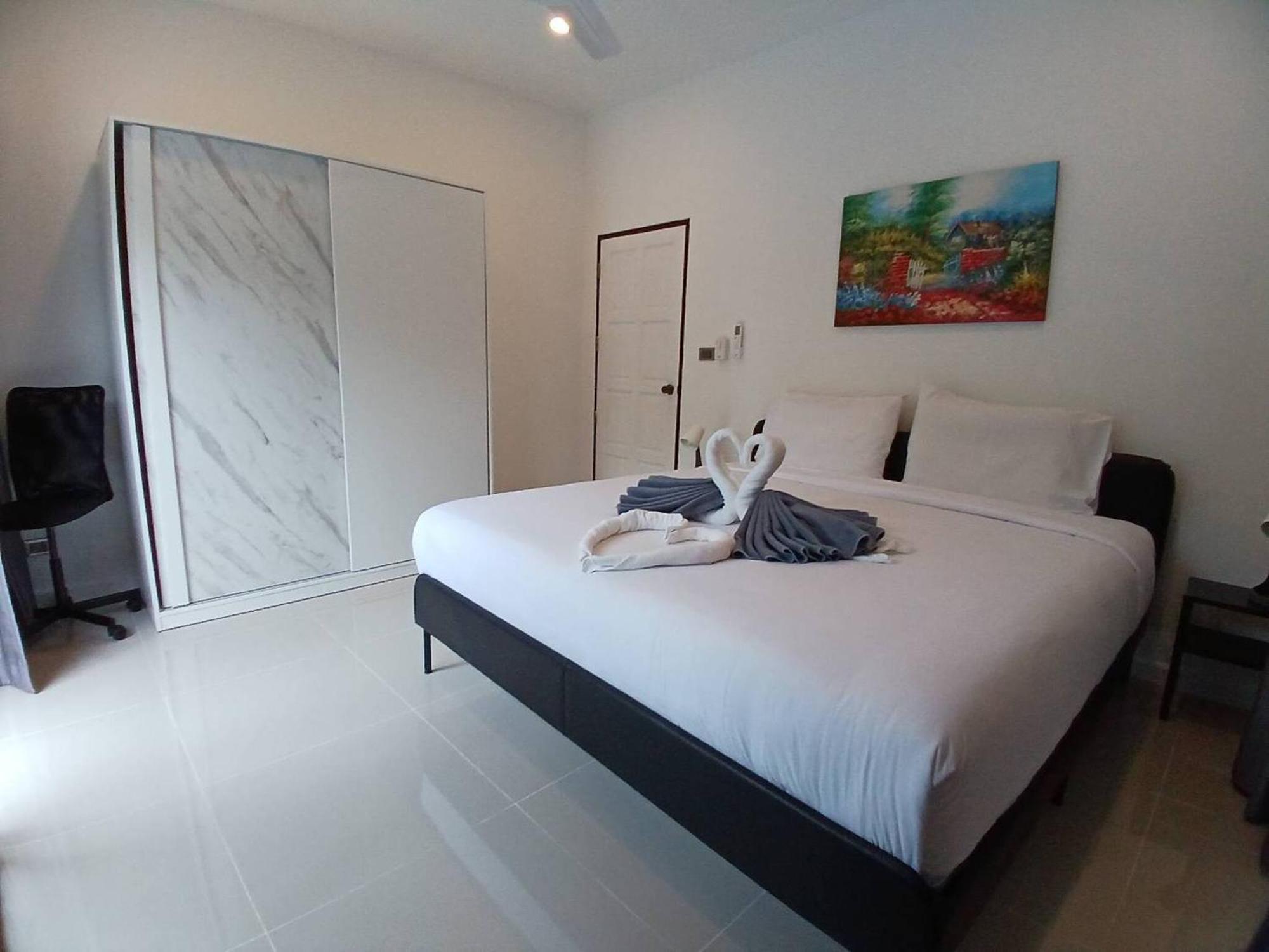 White House With 2br1bath Near Water Fall *