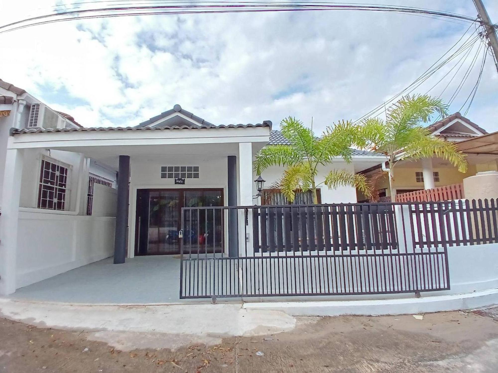 White House With 2br1bath Near Water Fall * Kathu