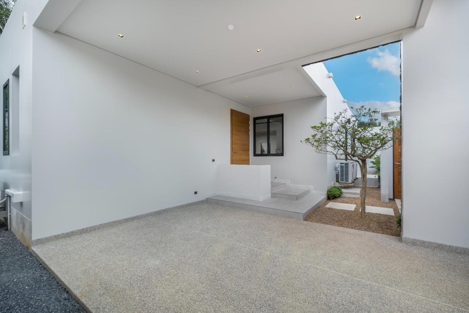 Villa Space Botanica Modern Loft