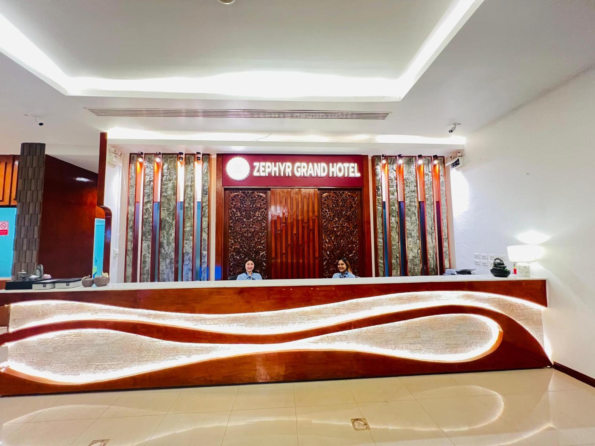 Hotel Zephyr Grand Patong