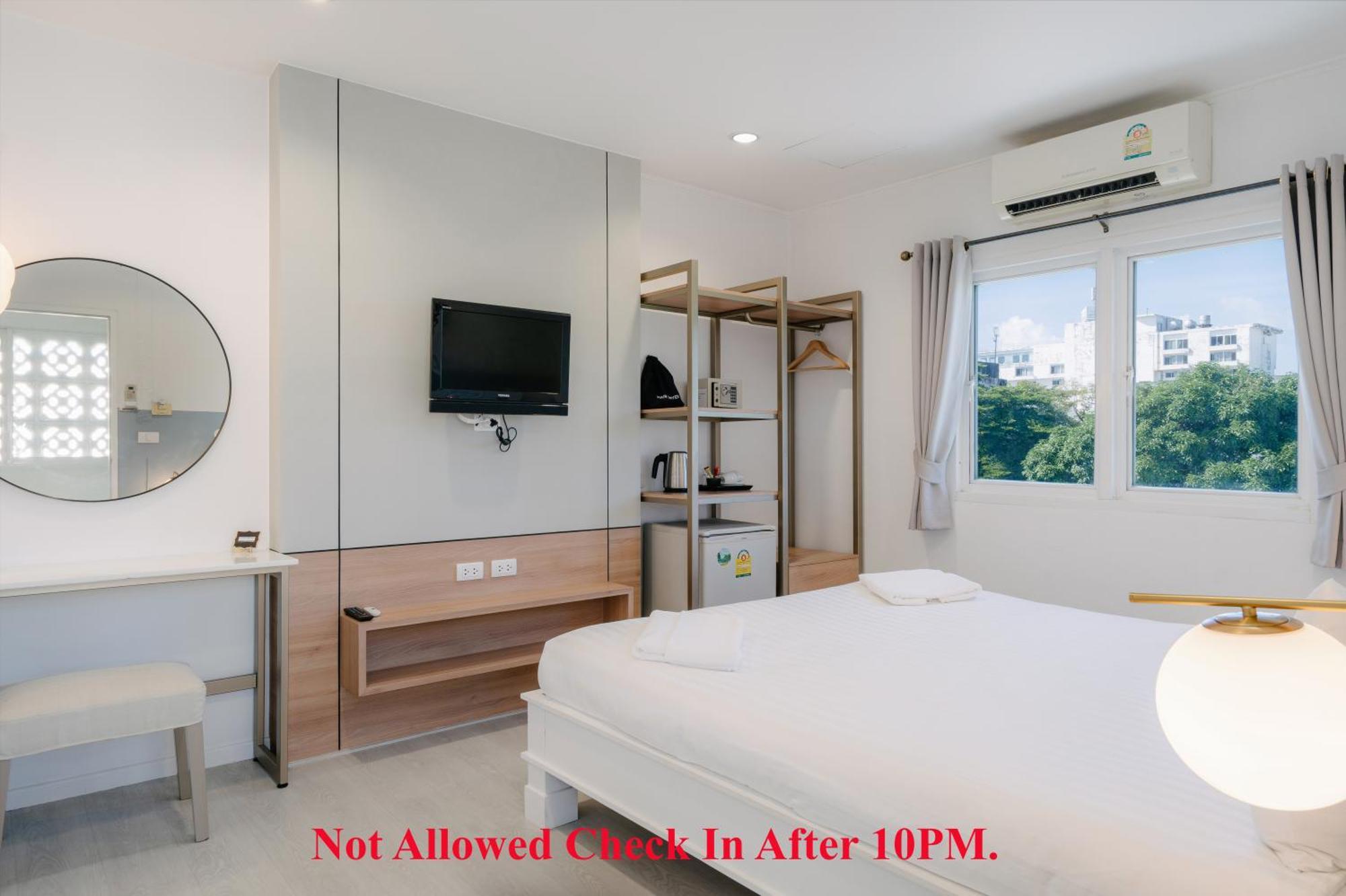 Baan Sutra Phuket