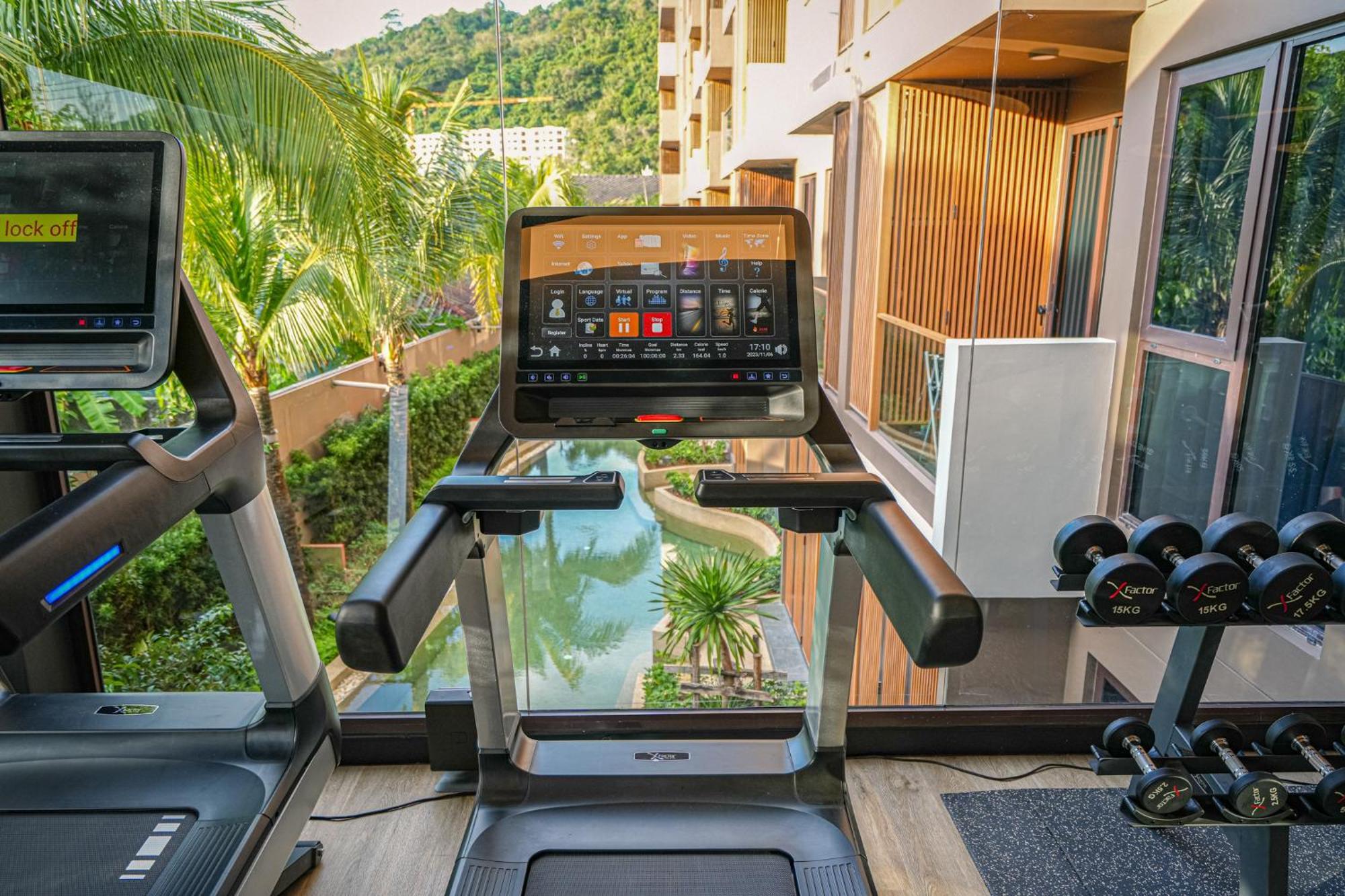 The Marin Phuket 5* Strand Kamala