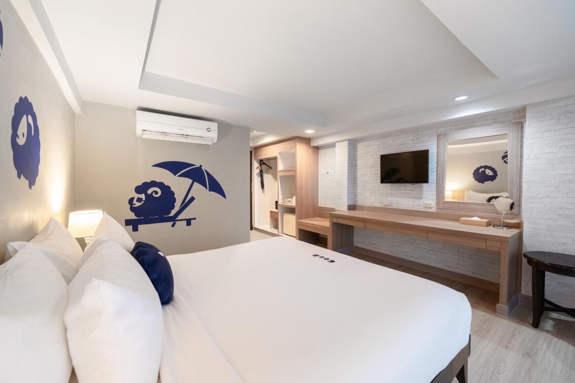 Kokotel Phuket 3*