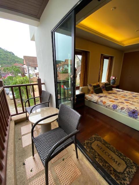 Private Pool And Thai Style By Andaman Villa *