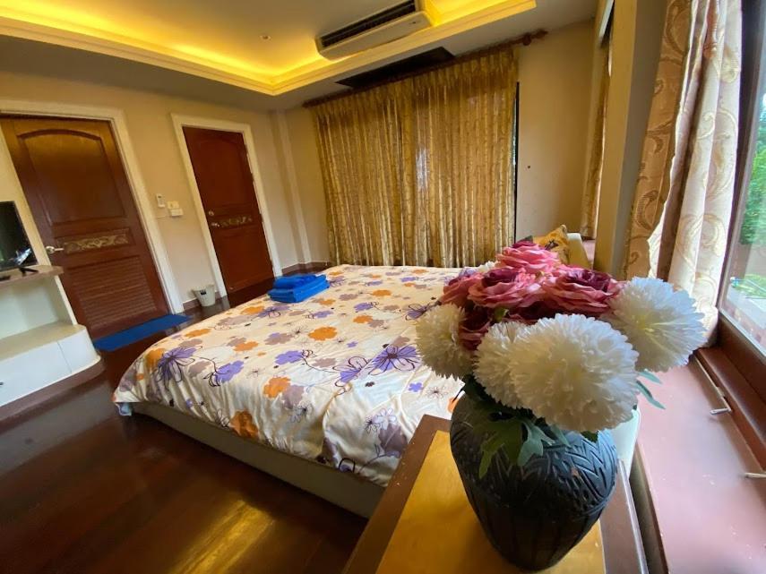 Private Pool And Thai Style By Andaman