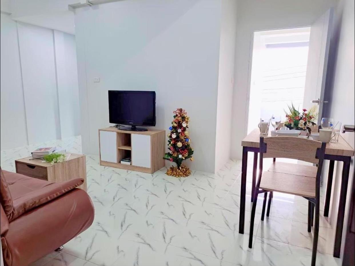 Phuket House And Apartment Kathu
