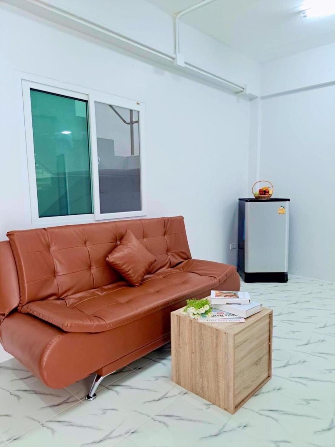 Phuket House And Apartment