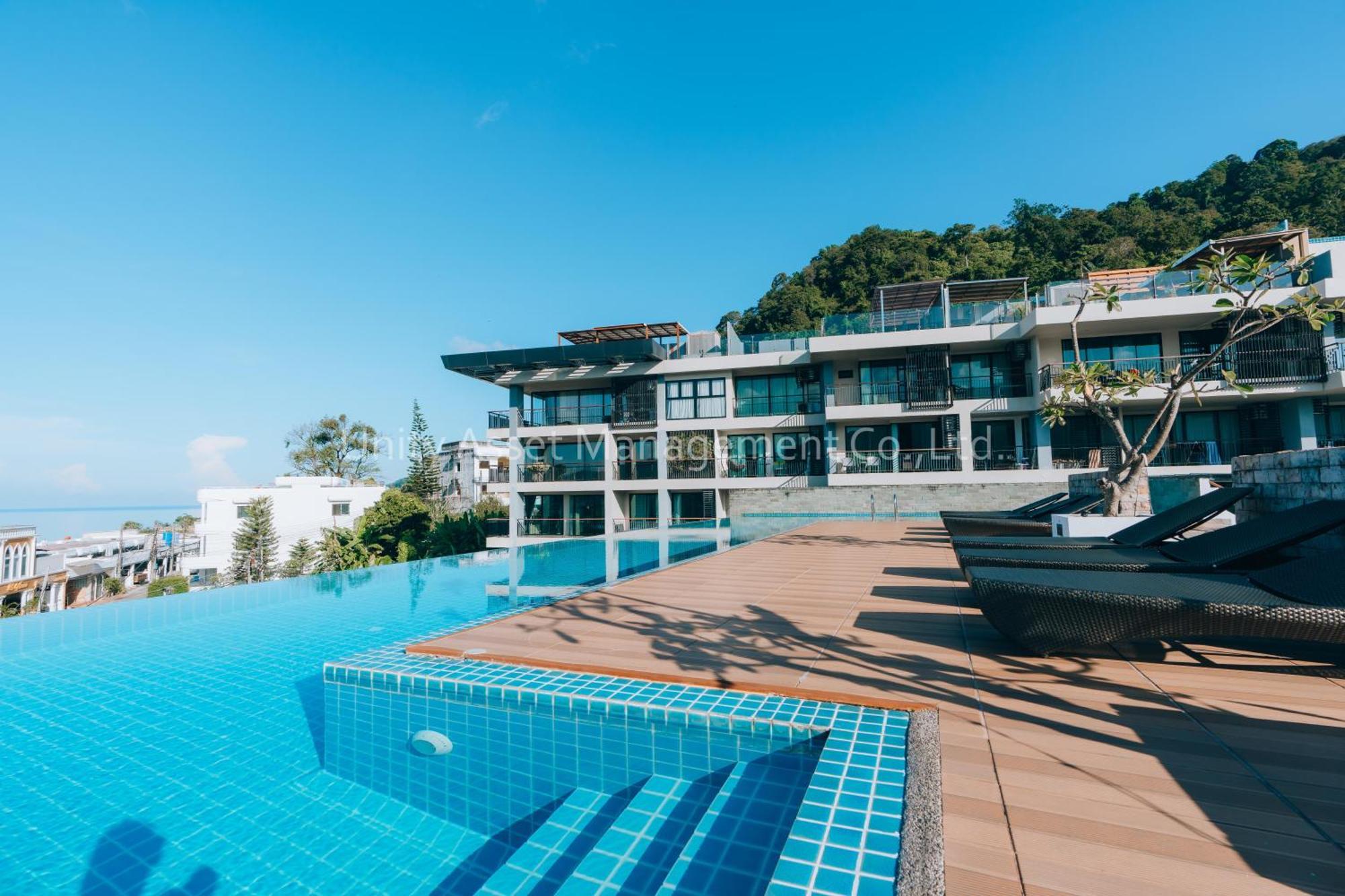 The Unity And The Bliss * Patong