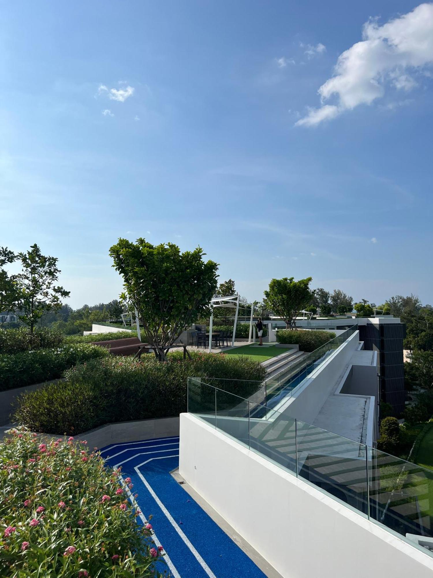 Modern 2-bedroom Garden View In Skypark Laguna Bang Tao Beach (Phuket)