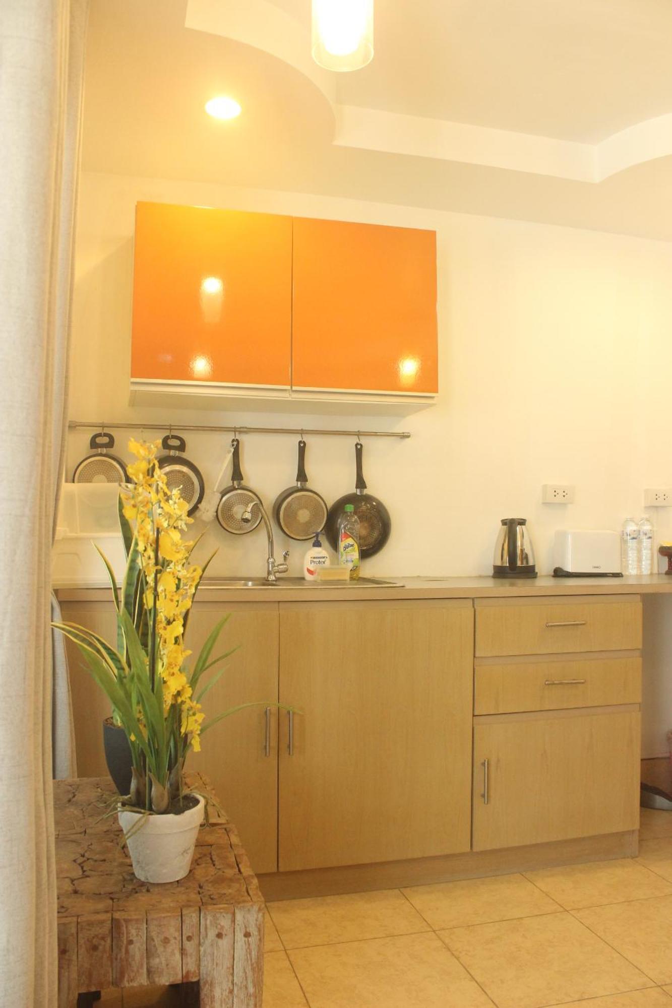 Naithon Aparthotel