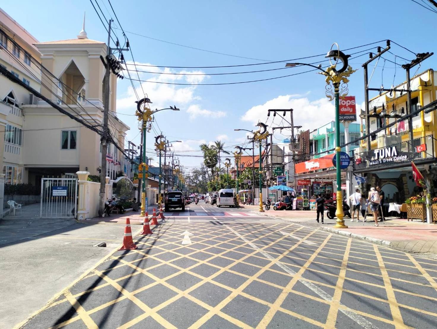 Beachwalk Minotel Patong