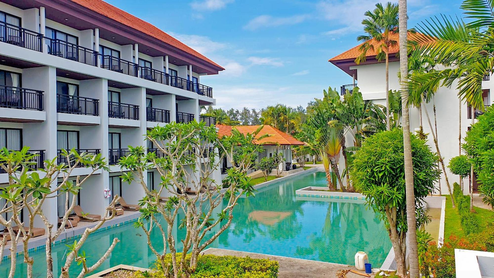 Estella Phuket 5*