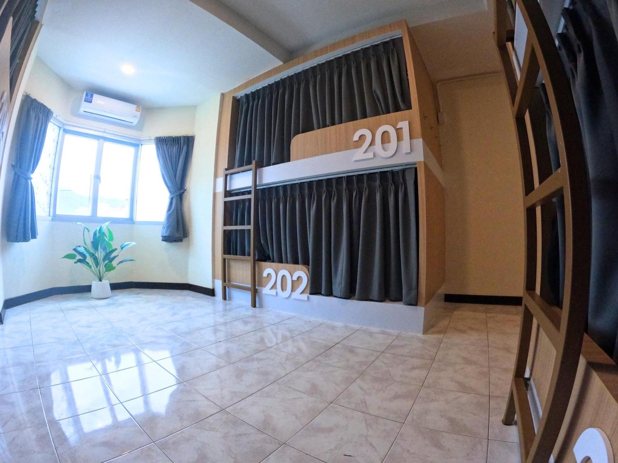 Hostel Kpop Karon