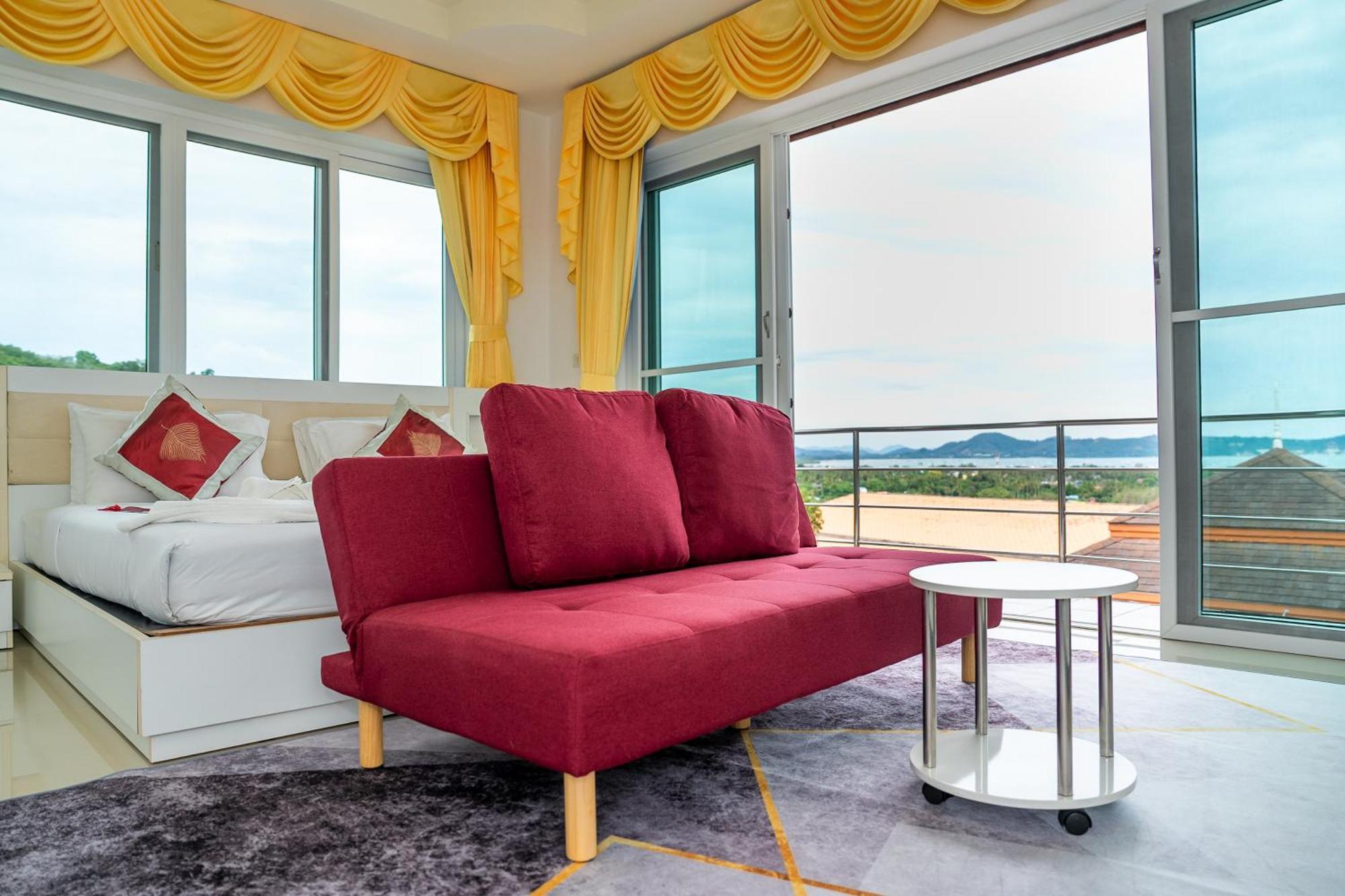 ฺbaan Waru Seaview