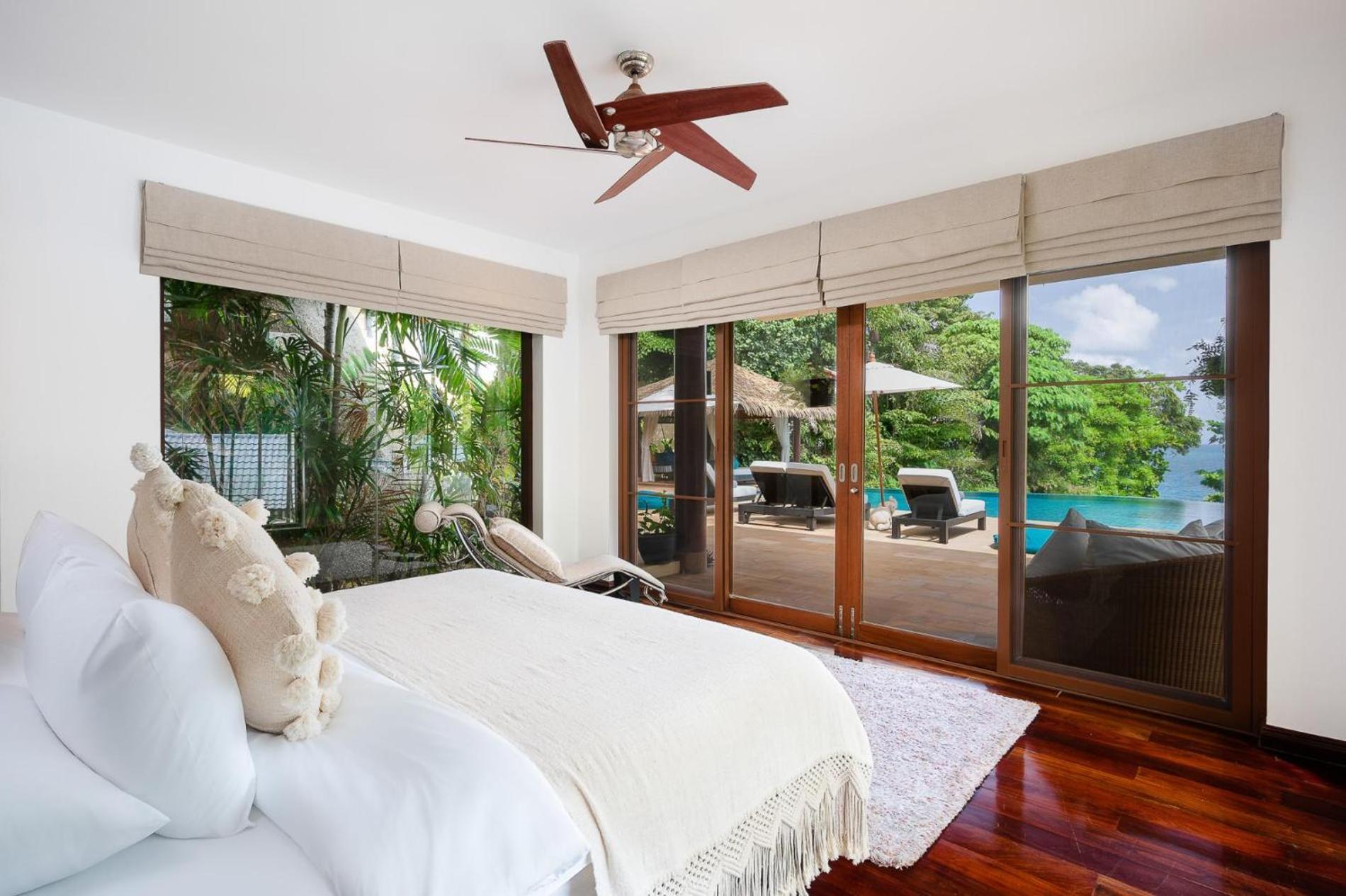 Aluna - Oceanfront 4 Bedroom Near Beach, Phuket Thailand Villa *