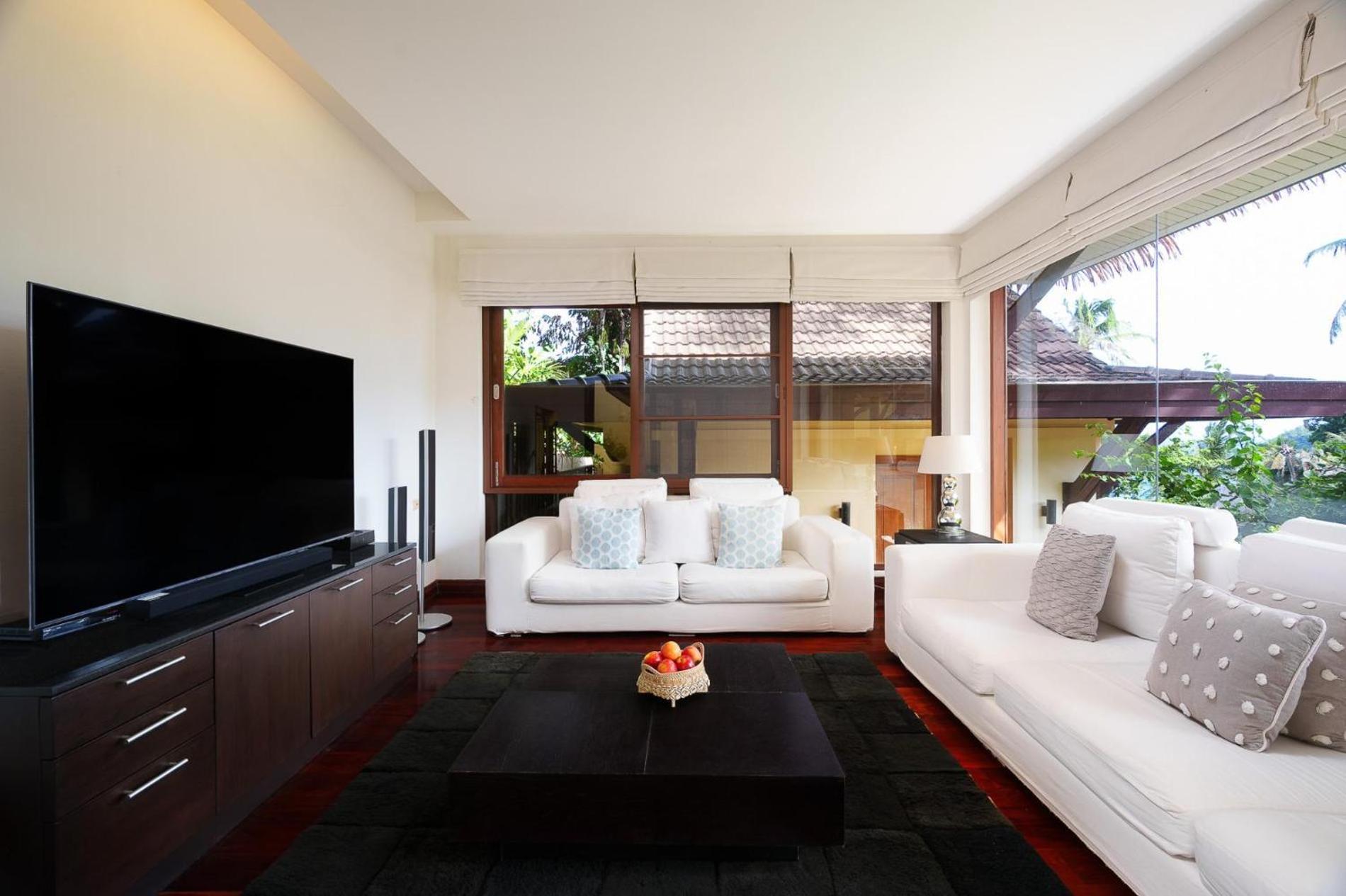 Villa Aluna - Oceanfront 4 Bedroom Near Beach, Phuket Thailand