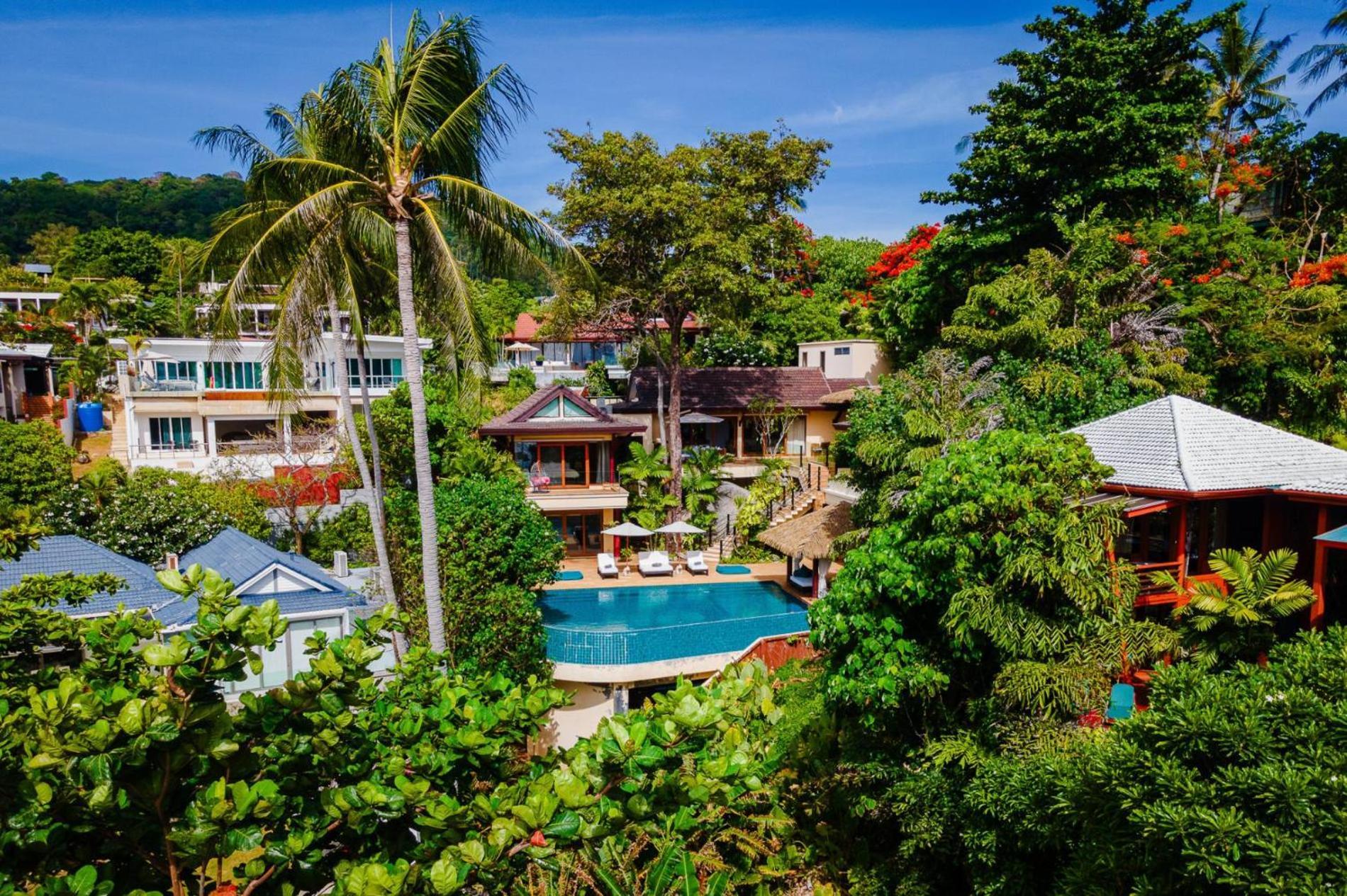 Villa Aluna - Oceanfront 4 Bedroom Near Beach, Phuket Thailand Kata Beach (Phuket)