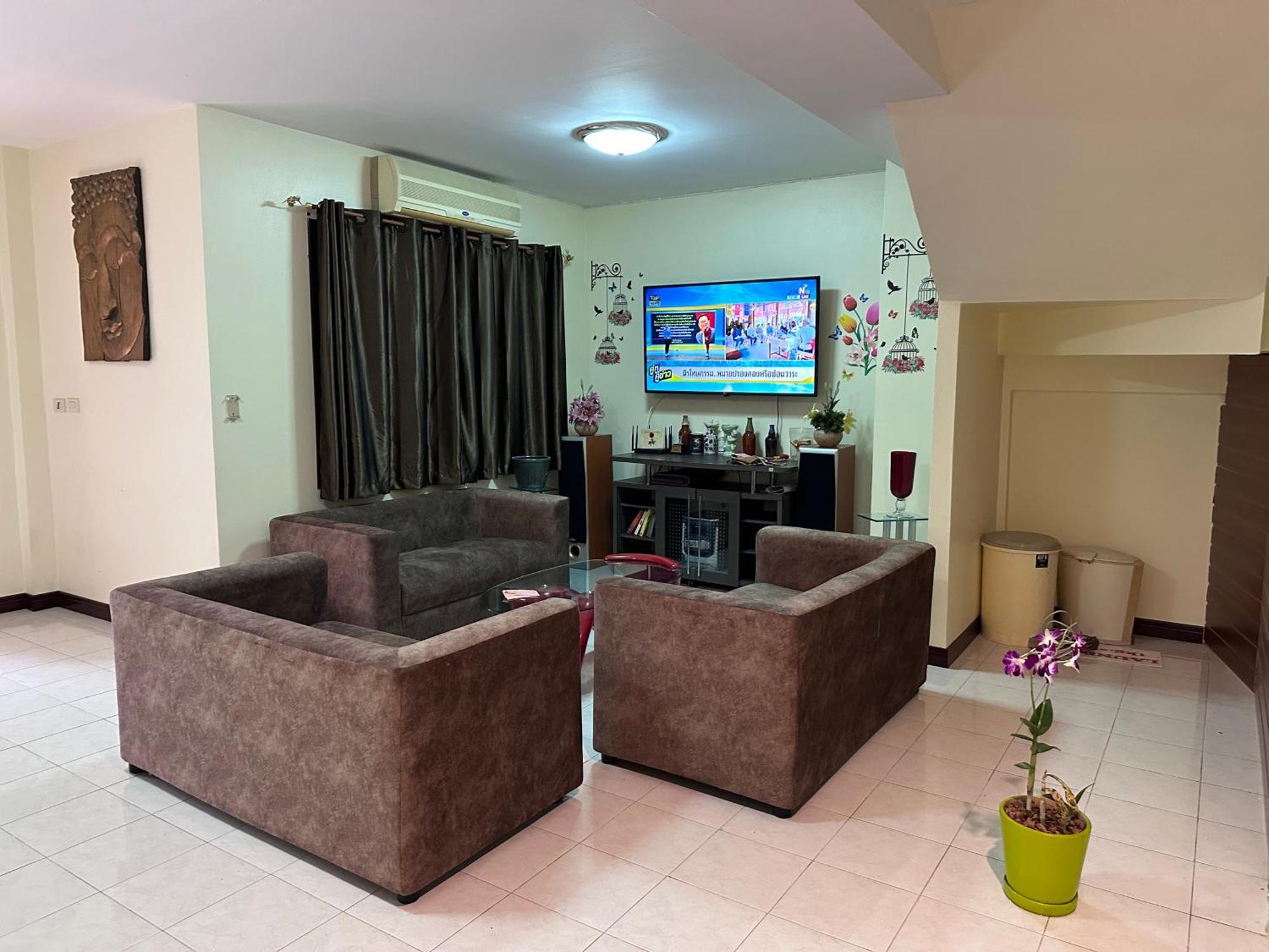 Hideaway House Apartment *