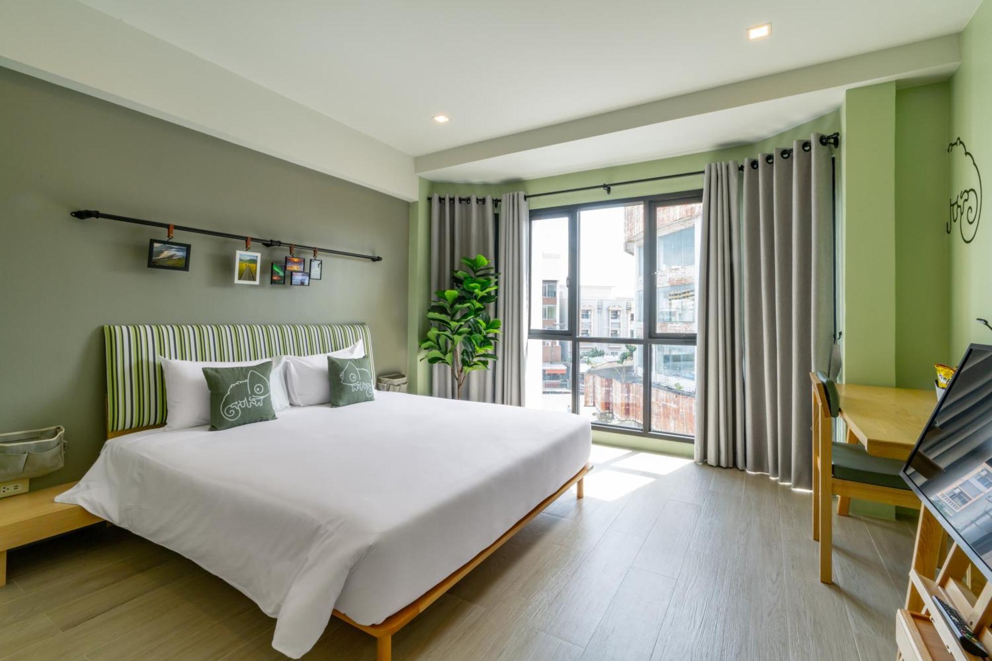 Chamemon Bed Town 3*