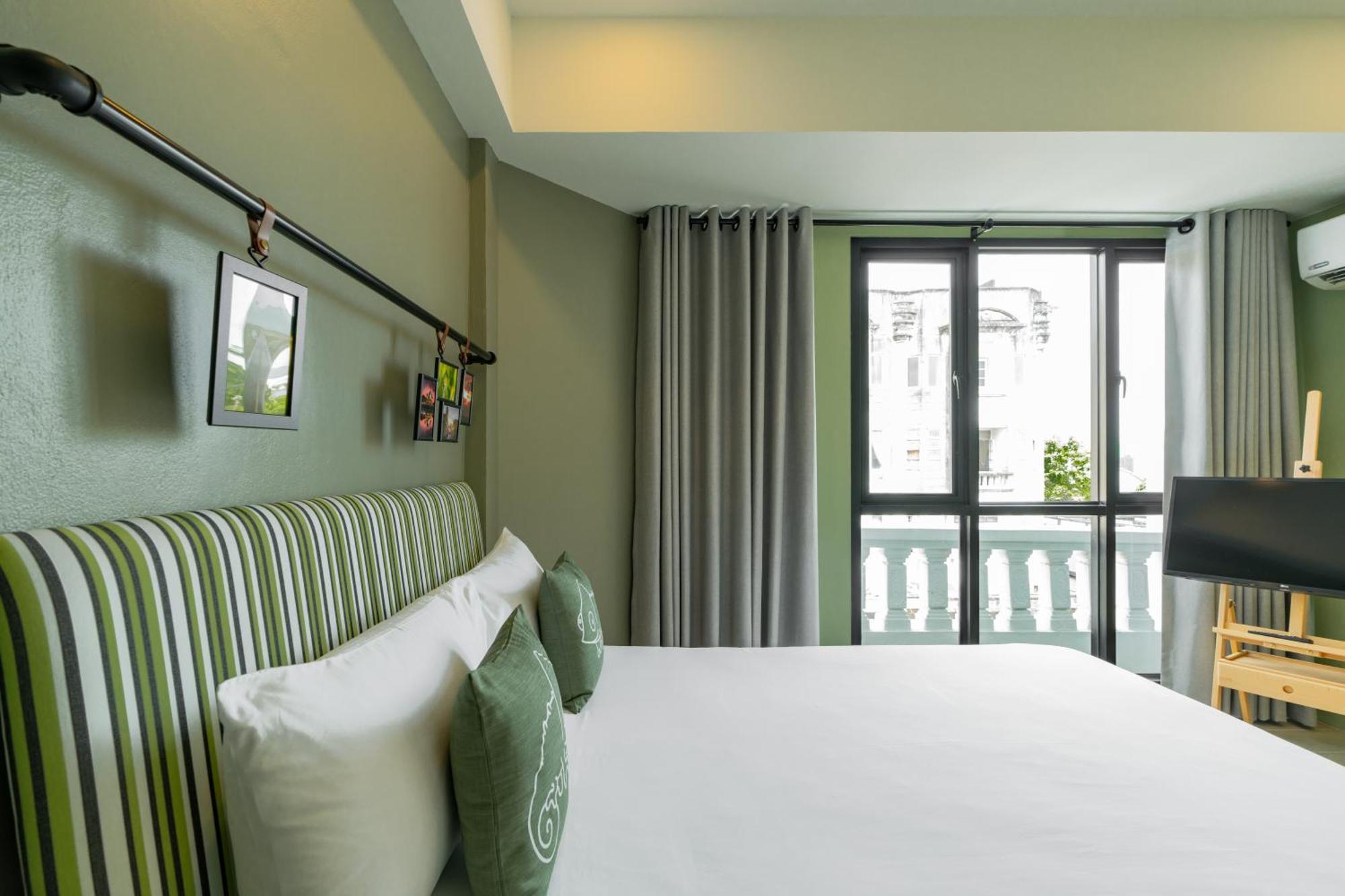 Chamemon Bed Town Hotel