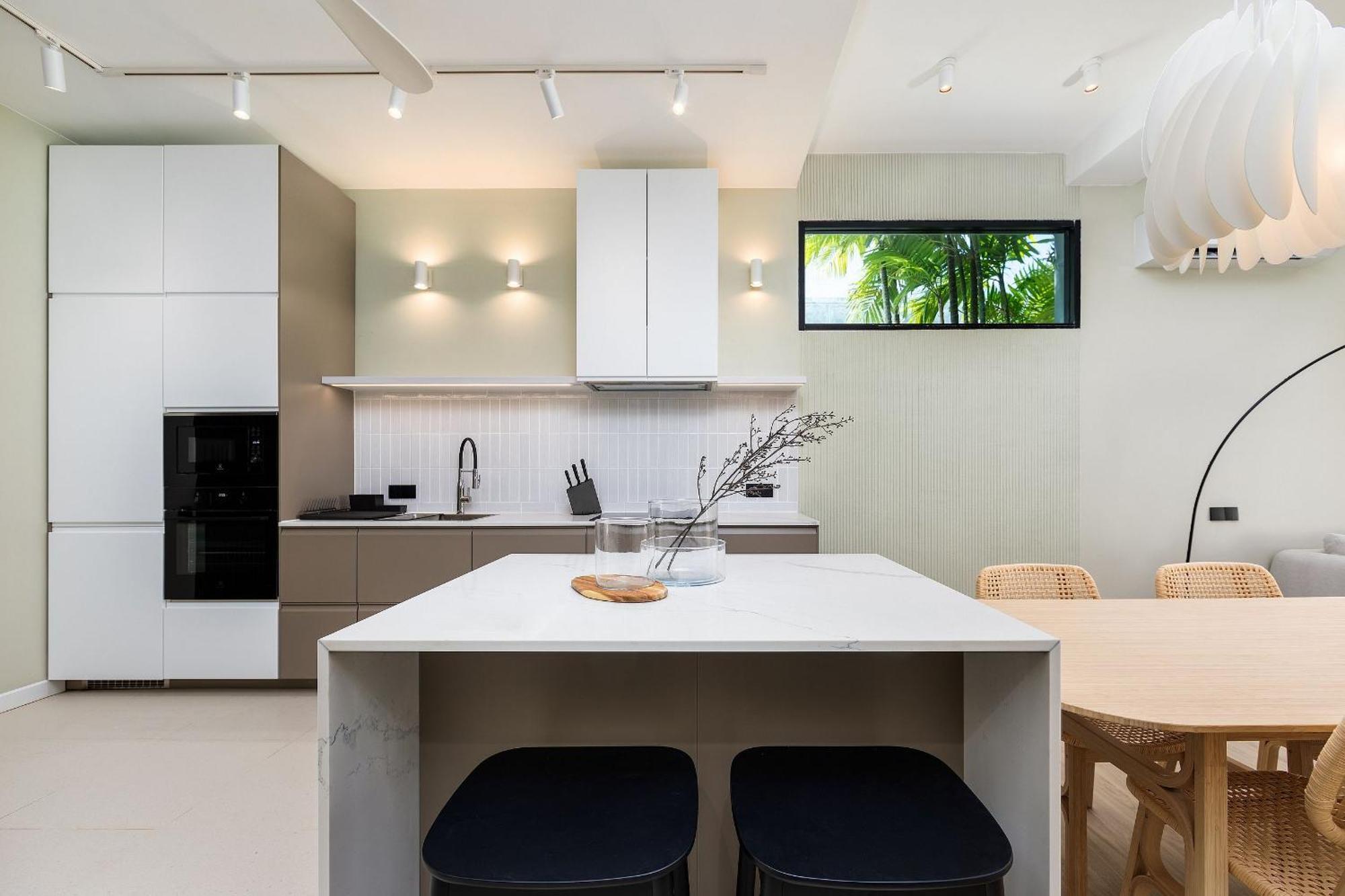 Villa Mios | Brand New 2 Bedroom Private Pool In Popular Onyx | 3 Min To Naiharn Nai Harn