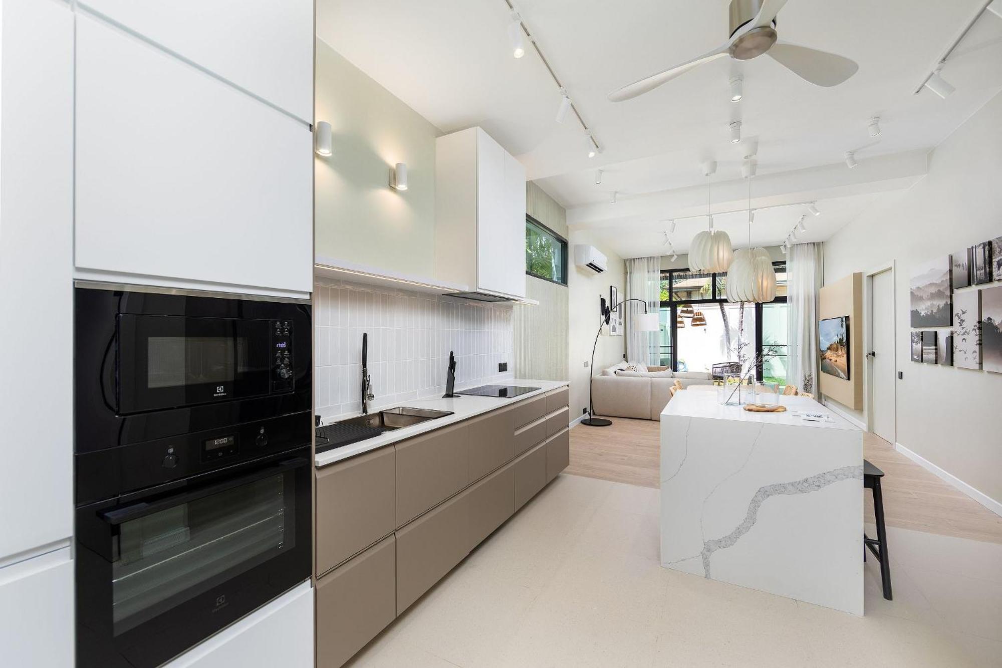 Mios | Brand New 2 Bedroom Private Pool In Popular Onyx | 3 Min To Naiharn Villa