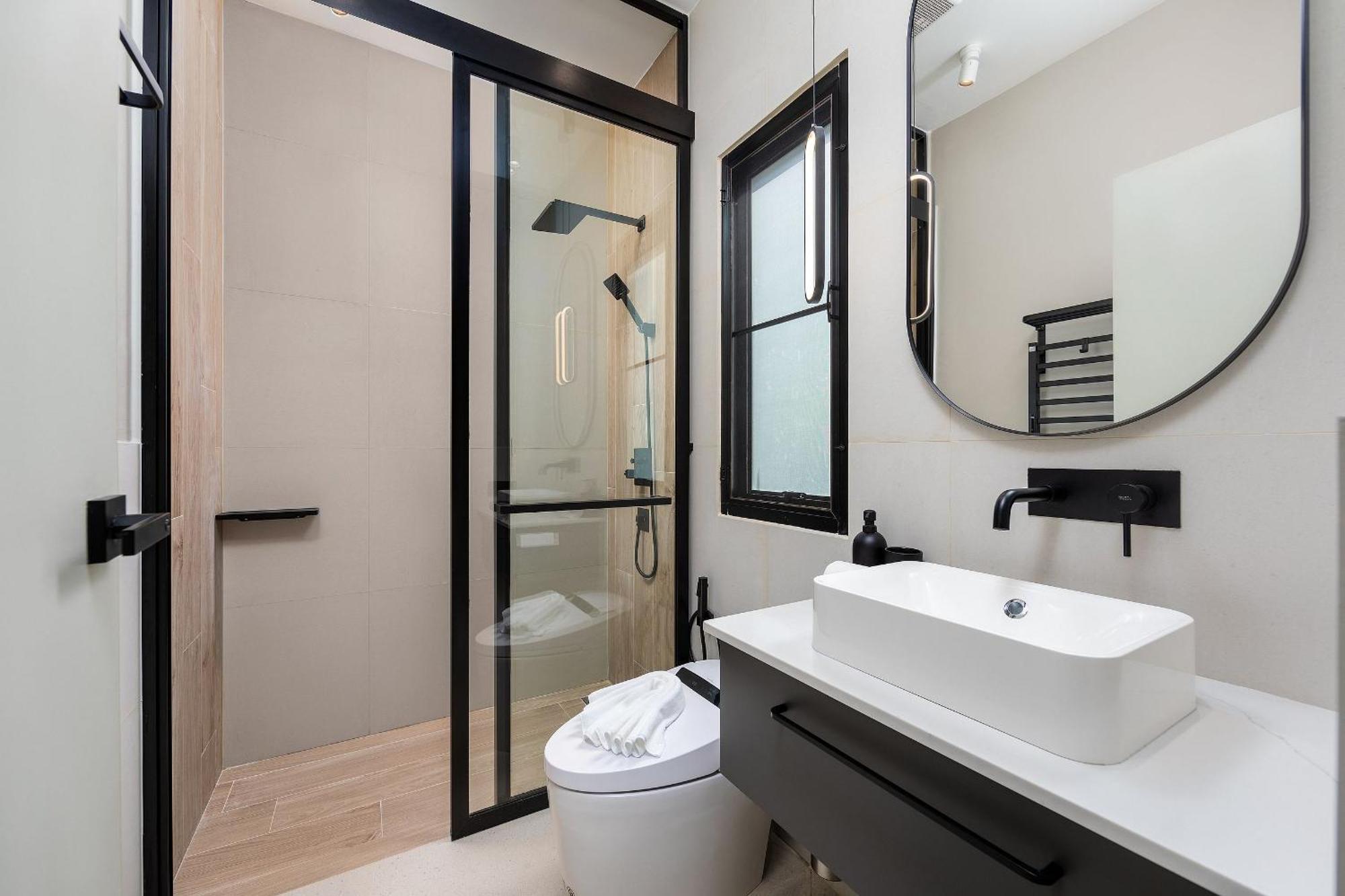 Mios | Brand New 2 Bedroom Private Pool In Popular Onyx | 3 Min To Naiharn