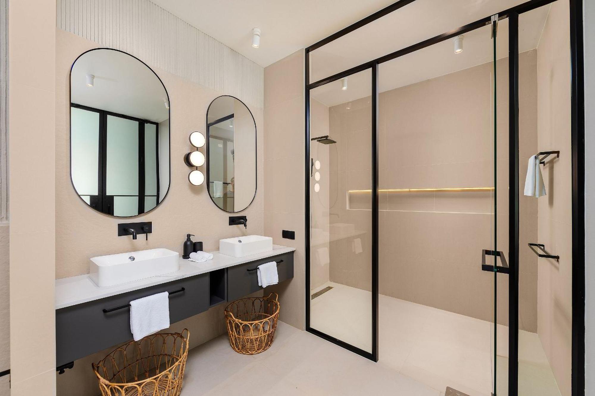 Villa Mios | Brand New 2 Bedroom Private Pool In Popular Onyx | 3 Min To Naiharn Nai Harn