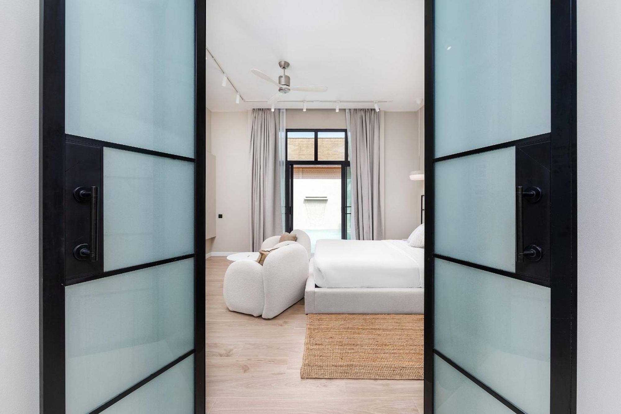 Mios | Brand New 2 Bedroom Private Pool In Popular Onyx | 3 Min To Naiharn * Nai Harn