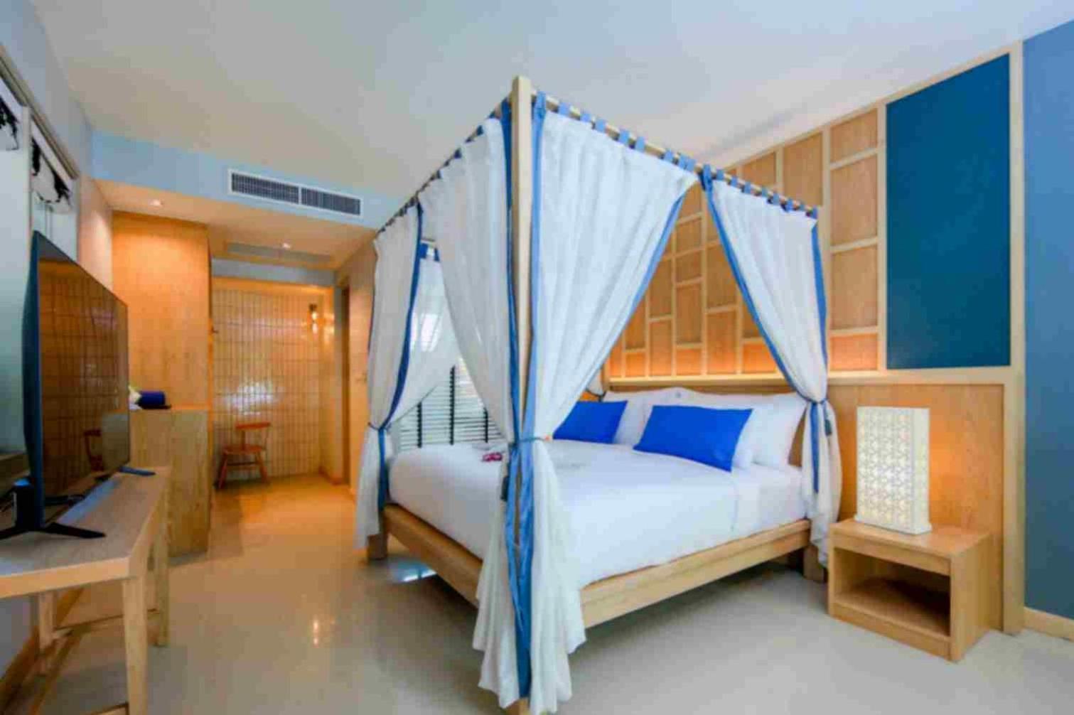 Hotel Craft & Villas, Town
