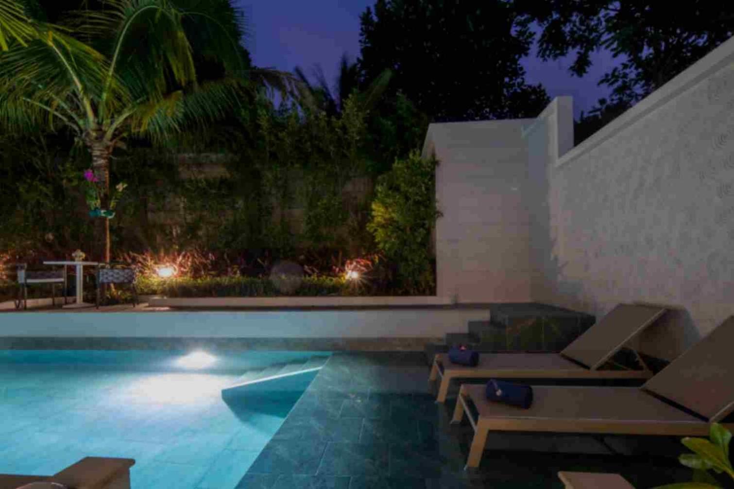 Craft & Villas, Town Hotel