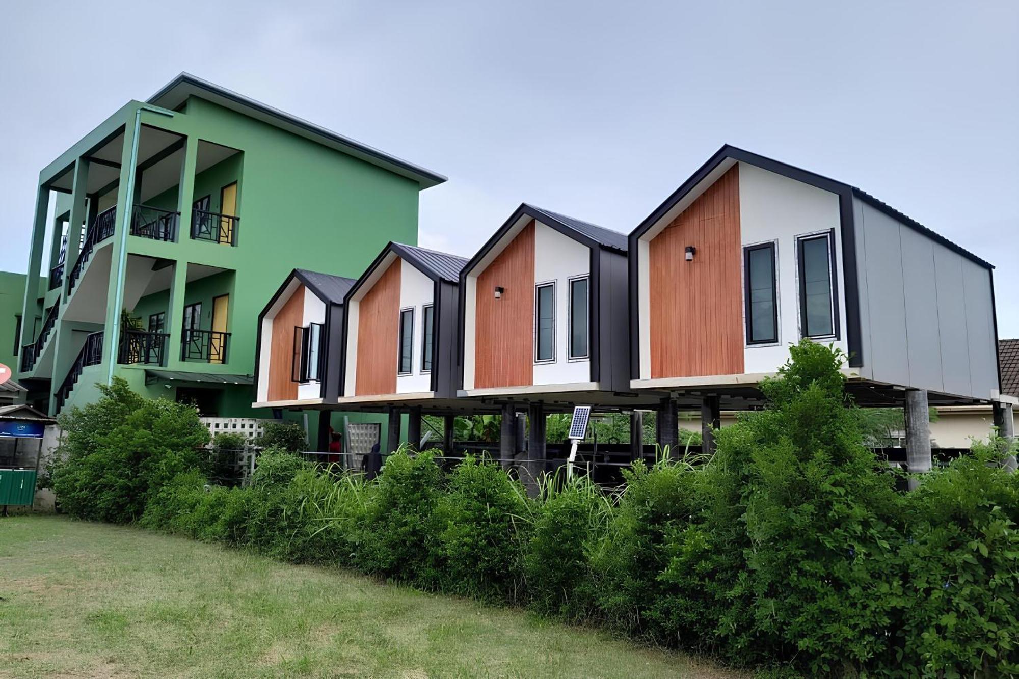 N&n House Laem Hin Resort