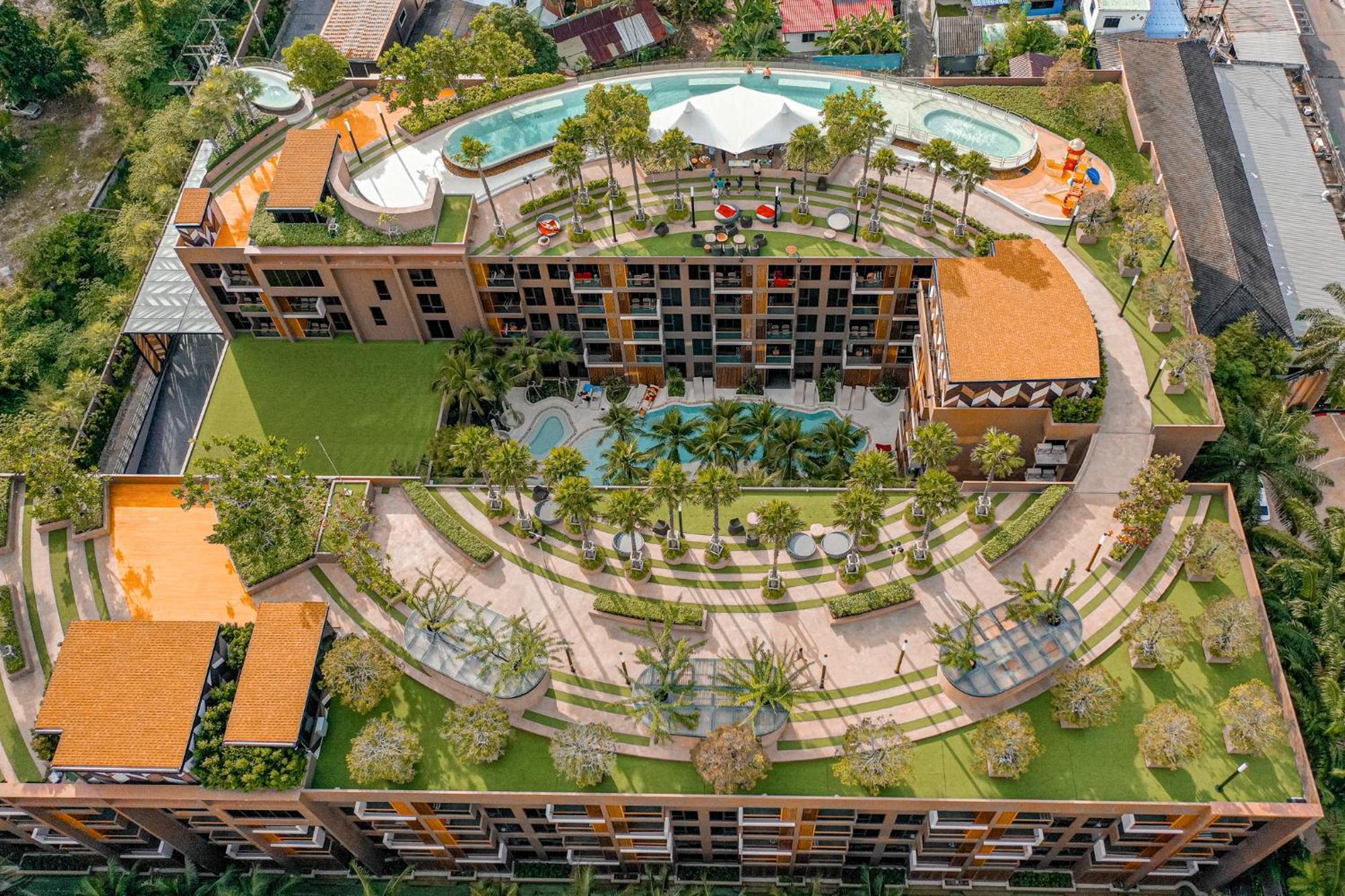 Hotel The Marin Phuket