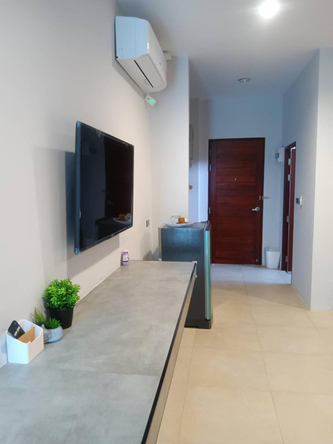 House By Rose Massage * Praia de Nai Thon