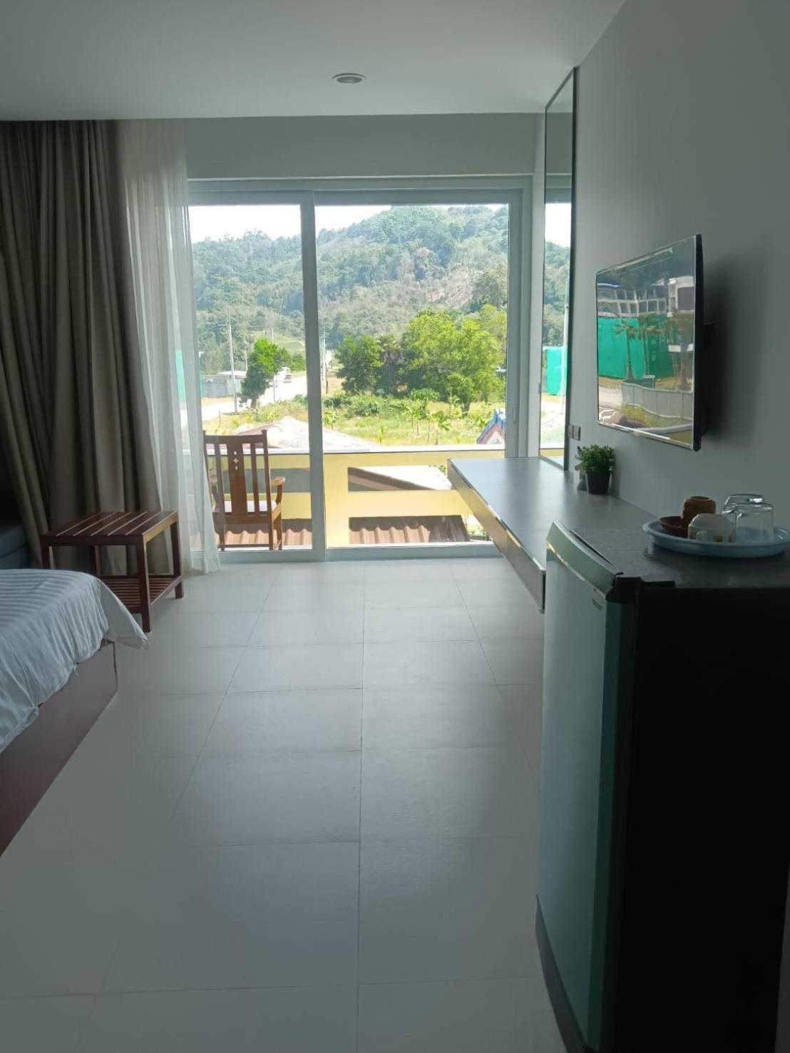 House By Rose Massage Praia de Nai Thon