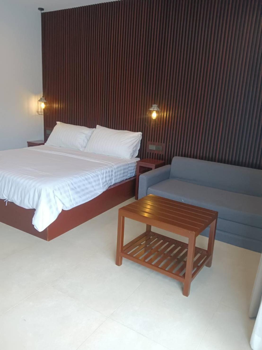 House By Rose Massage Vakantiehuis Nai Thon Beach