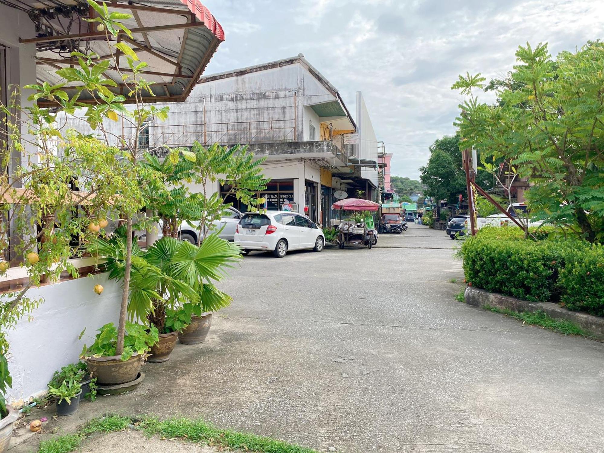 2 Vikings Hotel Karon