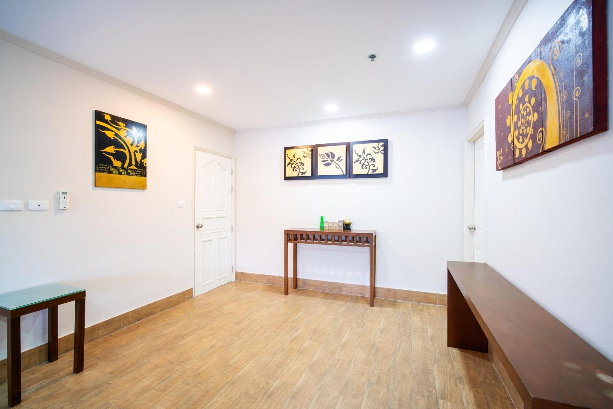 Tower Deluxe Seaview 2br1901 Patong
